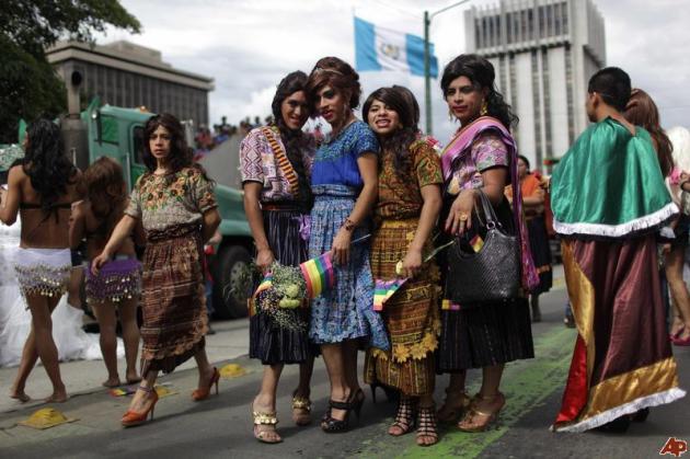 guatemala-gay-pride-parade-portraits-2011-6-26-20-41-1 (1)